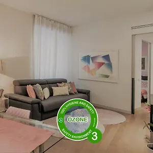 Madeleine - Brera Apartment Milan
